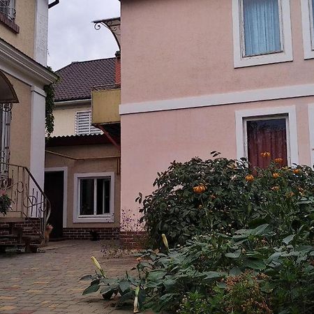 Отель Domik U Morya Одесса Экстерьер фото